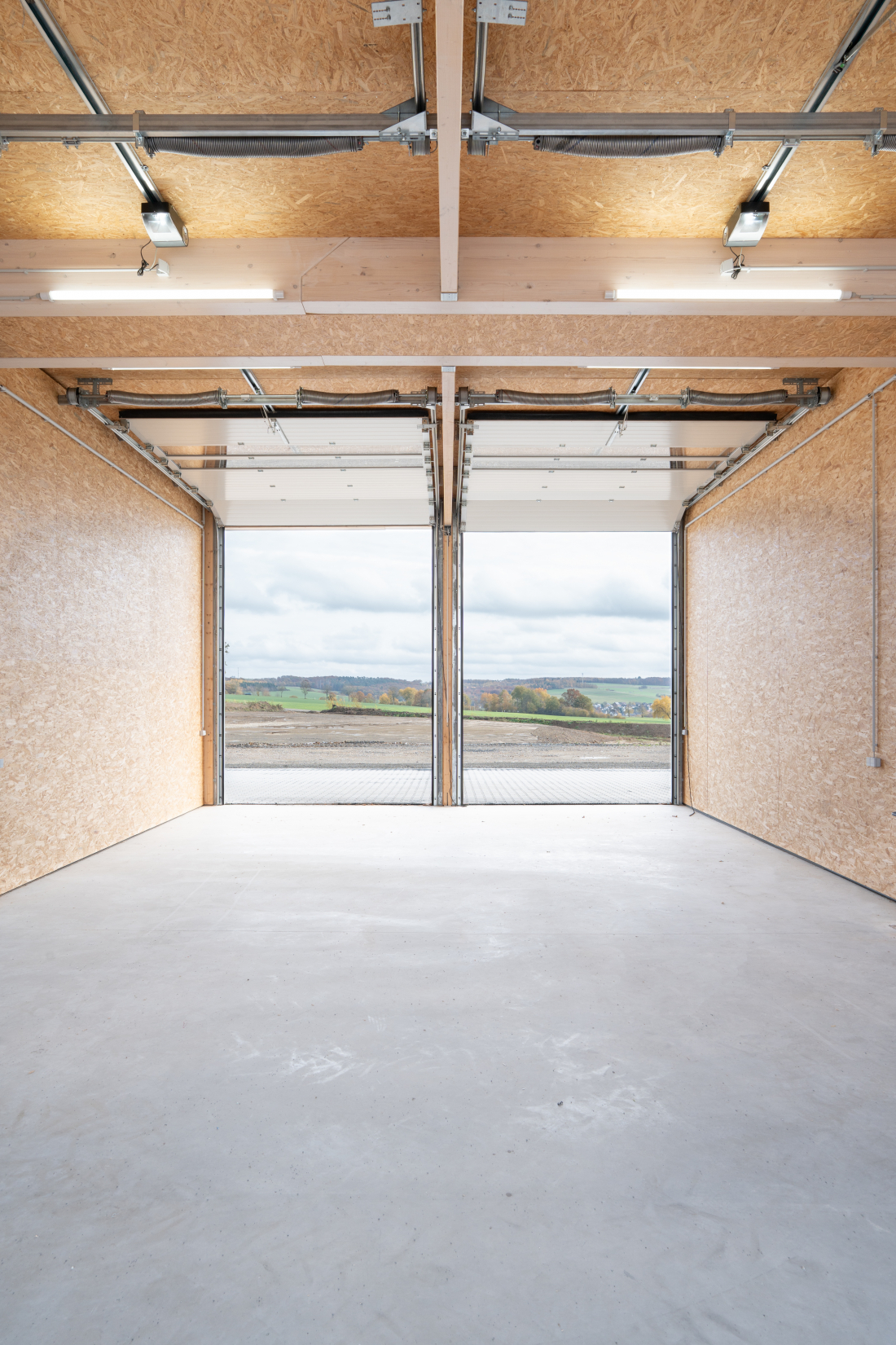 Sektionaltor Garage geöffnet - Aretz Dürr Architektur Köln