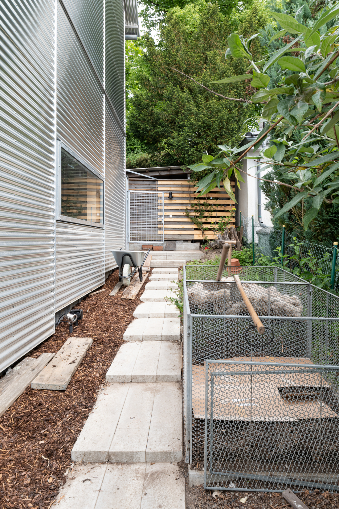 Bauwich Fassade aus Aluminium Wellprofil - Aretz Dürr Architektur Köln