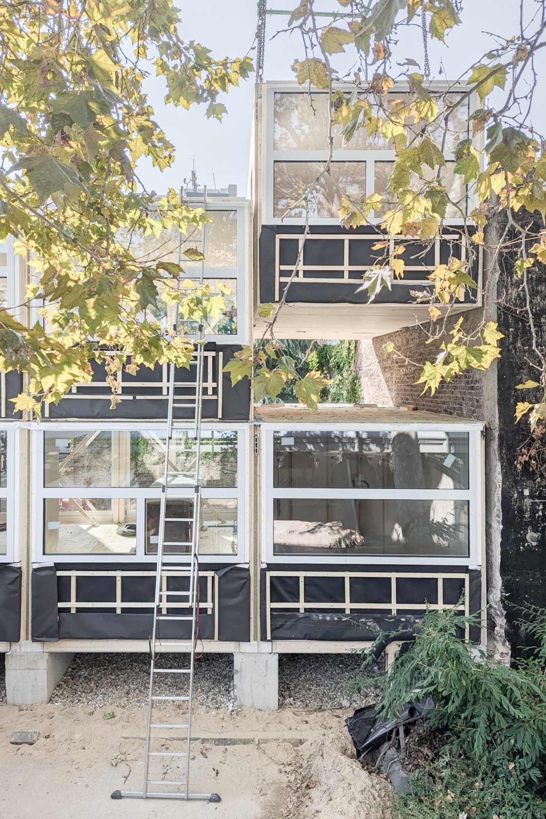 Holzmodulbau Baustelle Baulücke