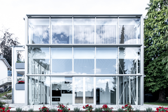 Glasfassade vor Stahlskelett Wohnhaus in Biberach - Aretz Dürr Architektur Köln