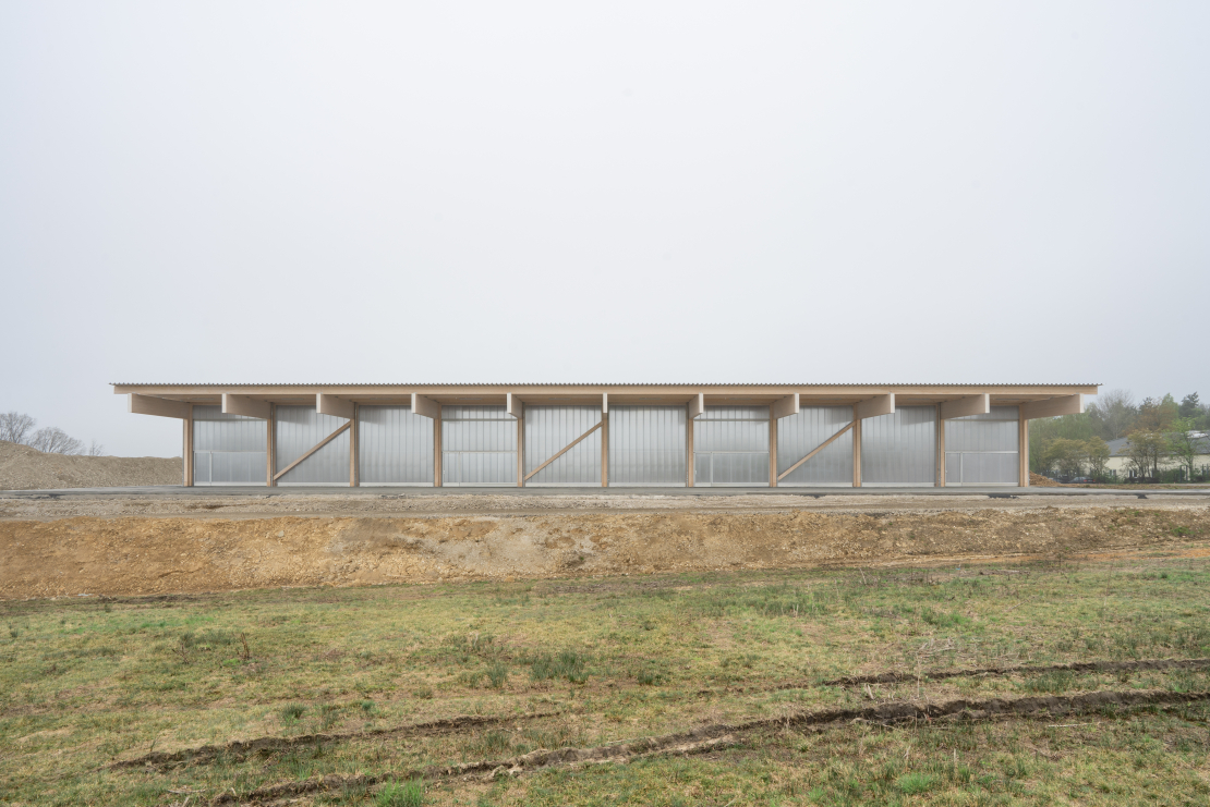 Holzskelett Längsansicht Polycarbonat-Fassade - Aretz Dürr Architektur Köln